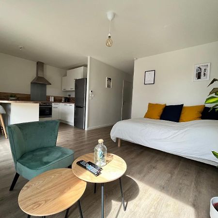 Studio Cosy Et Son Emplacement Ideal 몽테브랭 외부 사진
